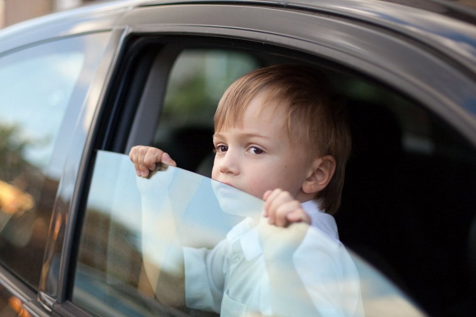 Двенадцать горячих вопросов по детским автокреслам. Пдд детское кресло