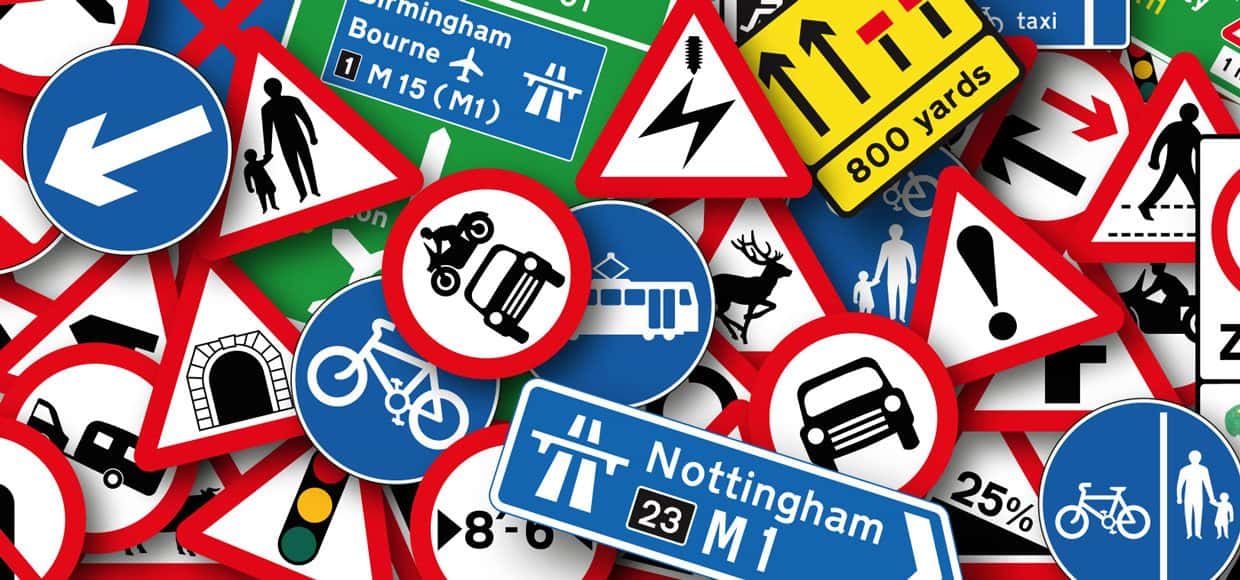 Знаки дорожного движения с обозначениями и пояснениями