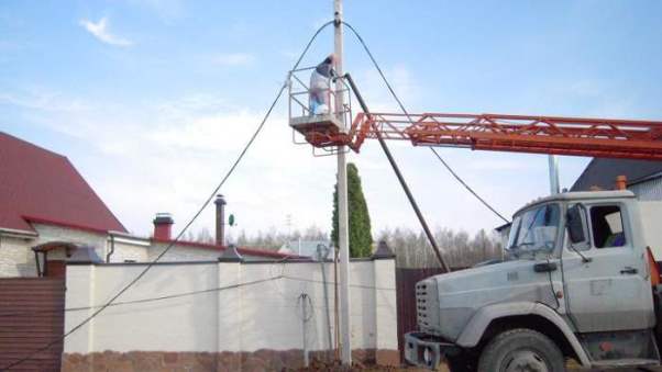 Как провести электричество на участок дачи: советы