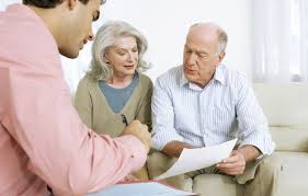 В первую очередь недееспособность заметна родственникам