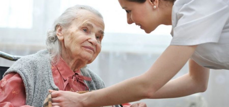 Куда определяют недееспособного человека